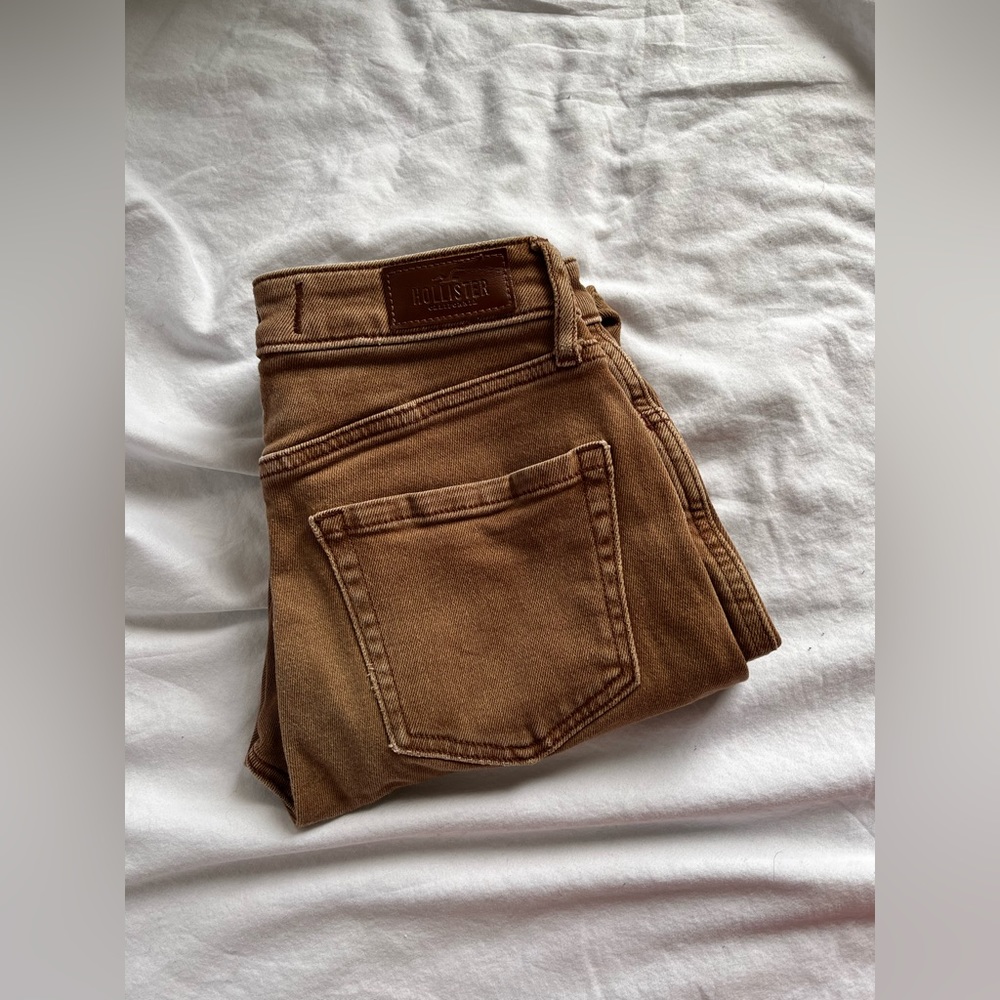 Hollister Women Brown Jeans